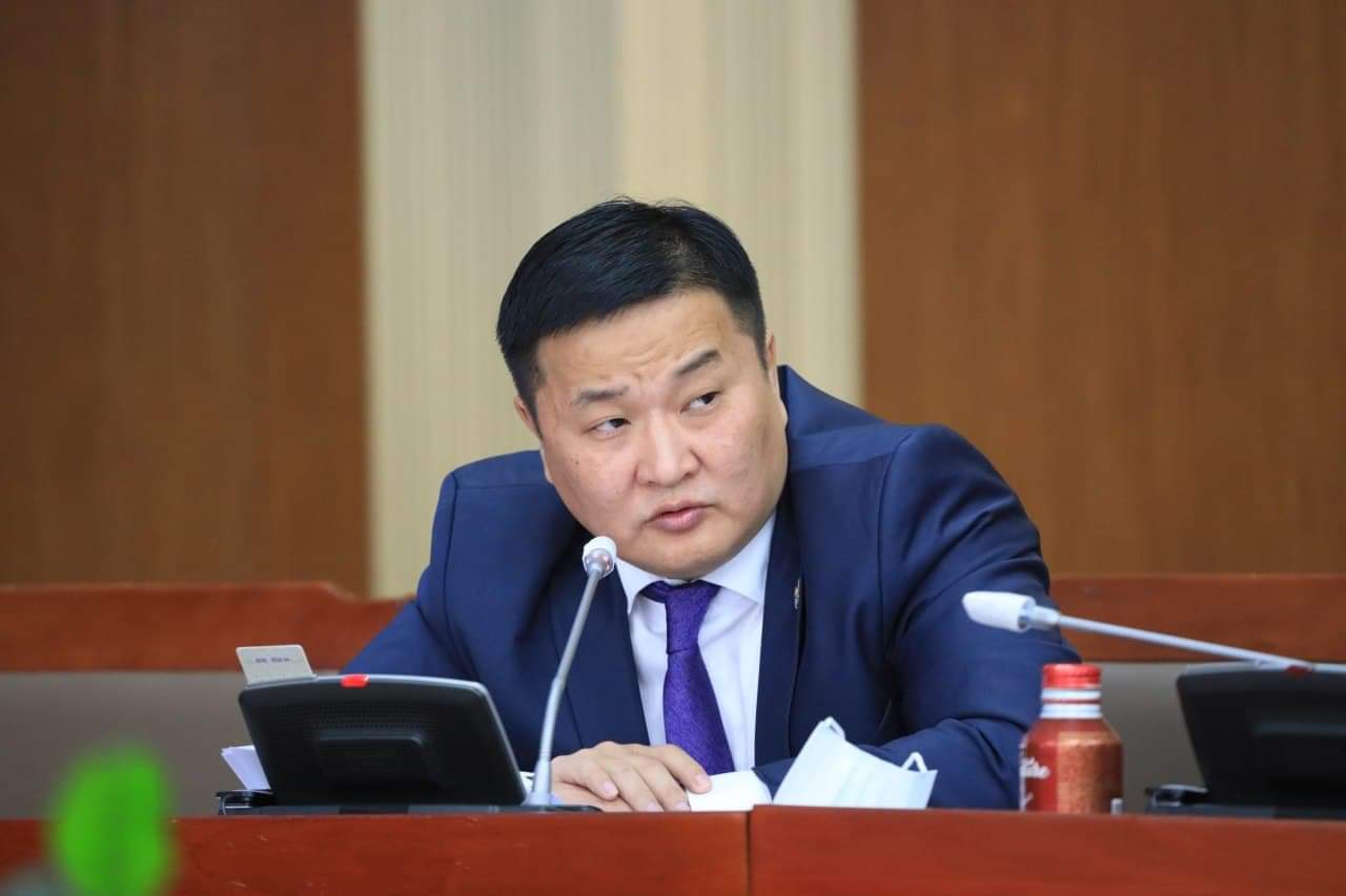 Ж.Сүхбаатар: Орон нутагт шилжиж очвол нэг удаа 1 сая төгрөг өгөх зохицуулалтыг Сангийн яам хийж, төсөв дээр тусгана