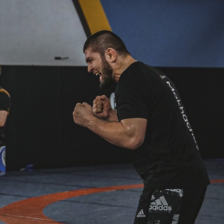 Хабиб “Бүх цаг үеийн шилдэг тулаанч”-дыг нэрлэлээ