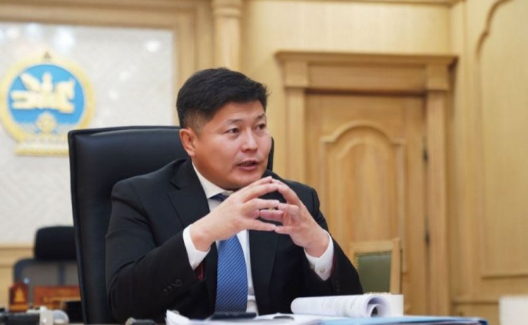 Х.Нямбаатар сайд аа, орлогоо олон нийтийн халааснаас дээрэмдсээр байх уу