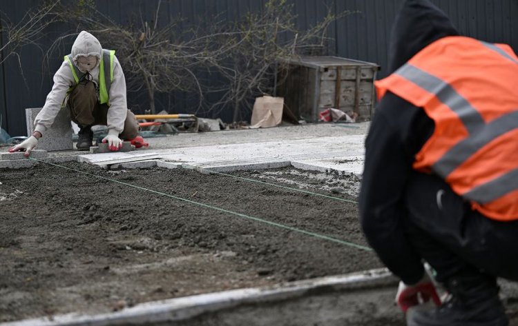 Явган хүний замын хавтанг шинэчлэж буй таван байршил