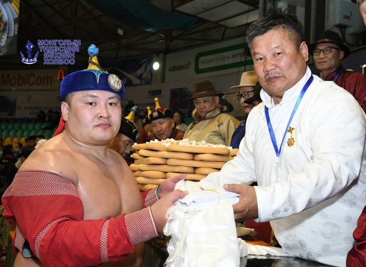 Баянчандмань сумын ойд Э.Ууганбаяр харцага түрүүлэв