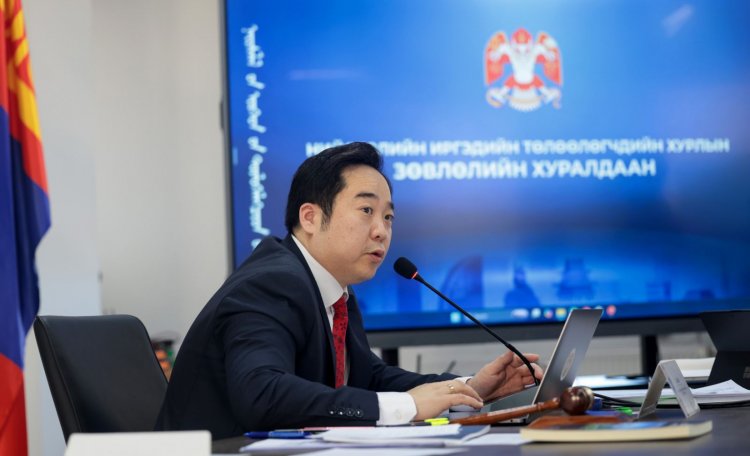 А.Баяр огцруулах шийдвэрийг ХУУЛЬ БУС хэмээн үзэж буйгаа илэрхийлэв