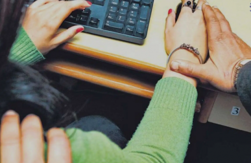 Монгол Улсын Хүний эрхийн үндэсний комисс “Ажлын байрны бэлгийн дарамтыг” “Ажлын байрны найрсаг харилцаа” гэж тодорхойлов