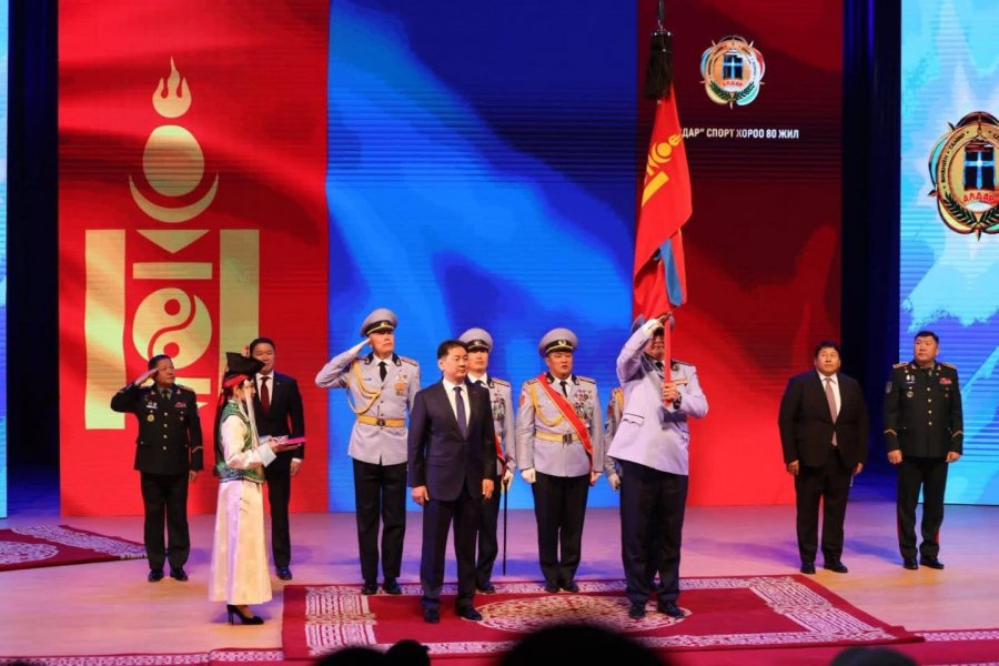 Зэвсэгт хүчний "Алдар" спорт хороо төрийн дээд "Сүхбаатар одон"-гоор шагнагдлаа