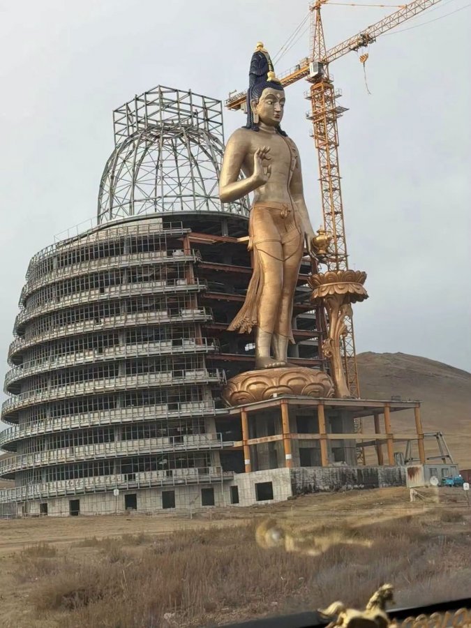 Майдар хотод эхлээд юу барих вэ?
